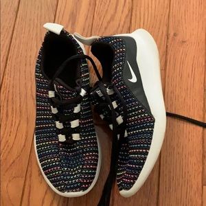 Nike child’s shoes 13